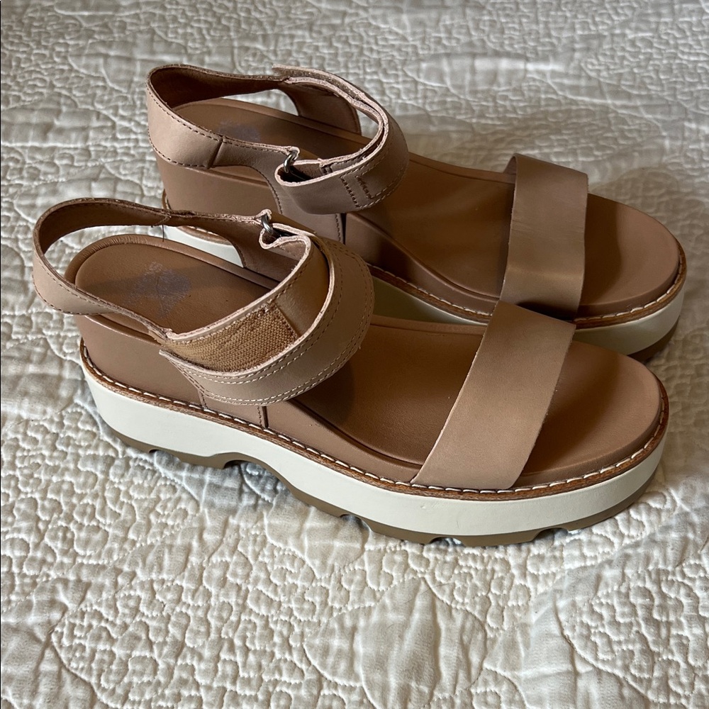 Sorel Tan Platform Sandals